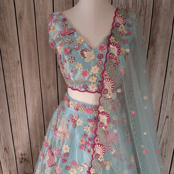Beautiful Indian wedding embroidered floral | Pastel Blue color Lehenga choli - Picture 3 of 15